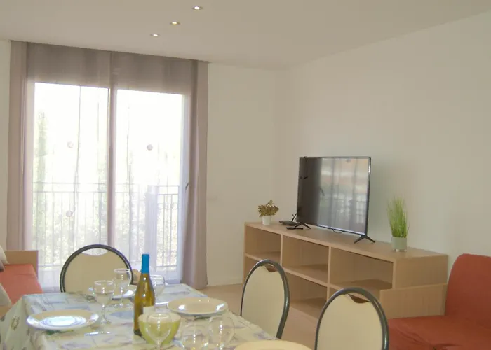 Aura, Centro De 2 * Lloret de Mar